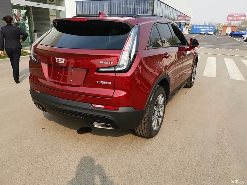 汽车之家|凯迪拉克xt4报价大全|大众点评|2020款 28t 两驱领先运动型