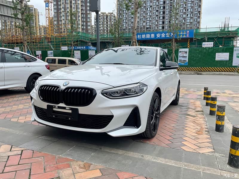 汽车之家|宝马1系报价大全|大众点评|2021款 改款 125i m运动曜夜版
