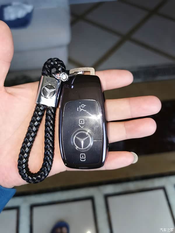 奔驰e级 2020款 改款 e 300 l 运动殊享版怎么样_优缺点_13b20b_口碑