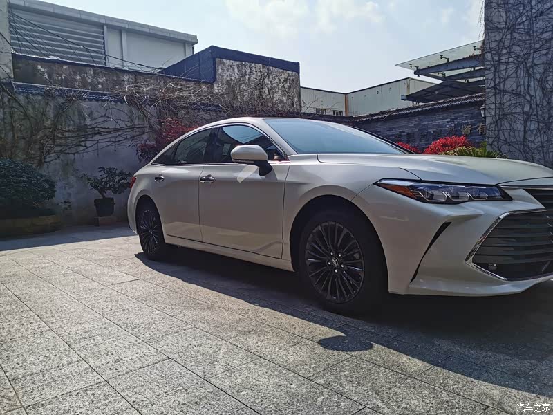 亚洲龙 2019款 2.0l xle尊享版怎么样_优缺点_豪594_口碑_汽车之家