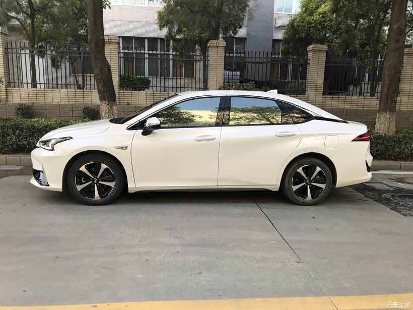 广汽丰田ia5 2022款 豪华版怎么样_优缺点_蝴蝶眨眼睛_口碑_汽车之家