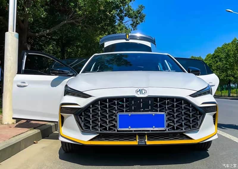 2021款pro15t自动trophy豪华版