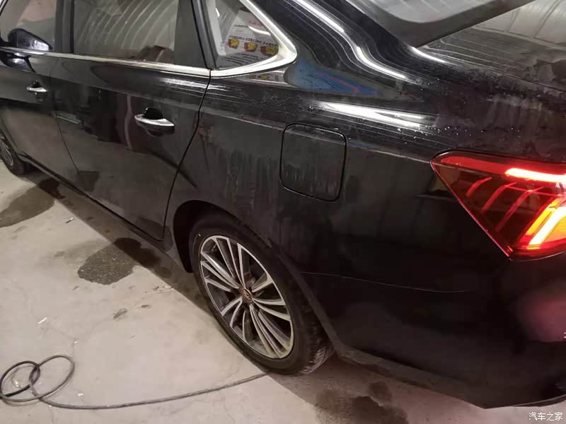 荣威i6 2020款 plus 1.