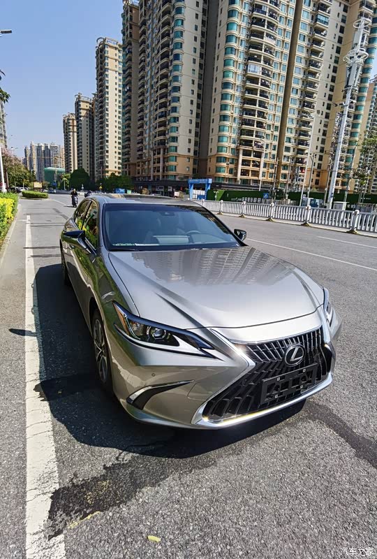 汽车之家|雷克萨斯es报价大全|大众点评|2022款 300h 卓越版怎么样