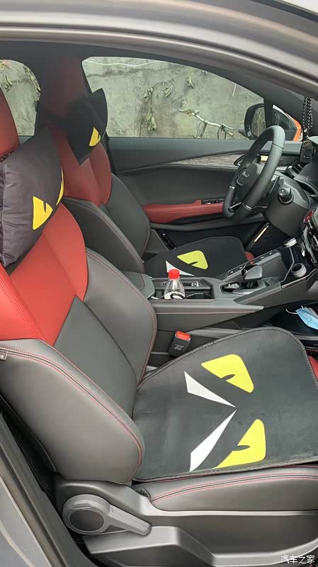 领克06 2020款 1.5t 劲pro