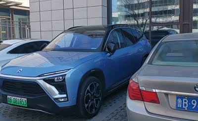 蔚来es8 2018款 355km 基准版 七座版