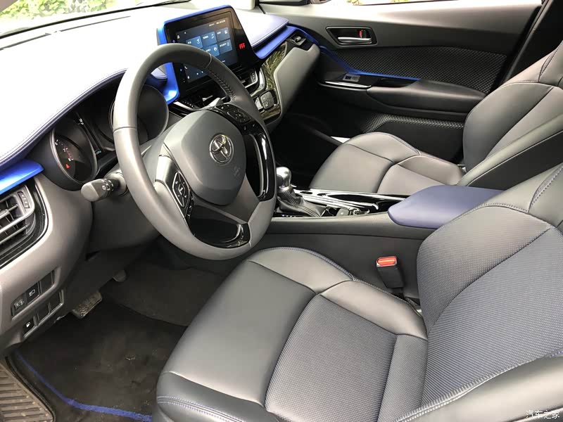 丰田c-hr 2021款 2.