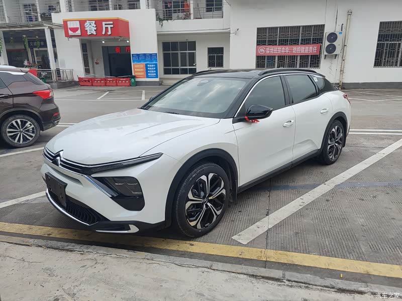 汽车之家|凡尔赛c5 x报价大全|大众点评|2021款 1.6t 势不凡怎么样