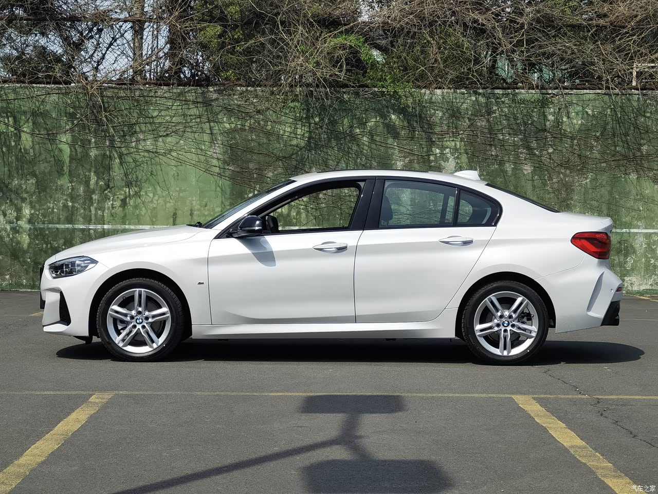 宝马1系 2023款 120i m运动曜夜版怎么样_优缺点_唐僧卖肉蹲_口碑