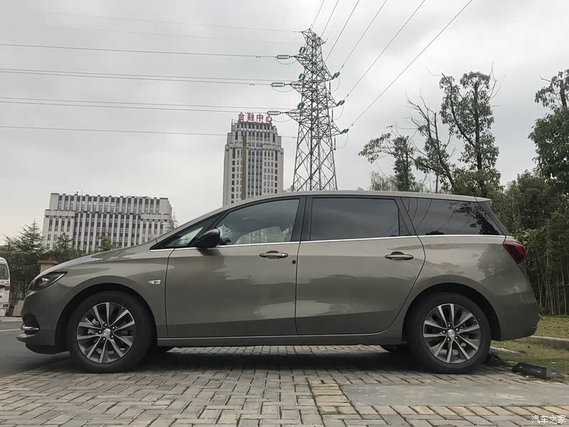 对2018款 18t 6座尊贵型 写的口碑