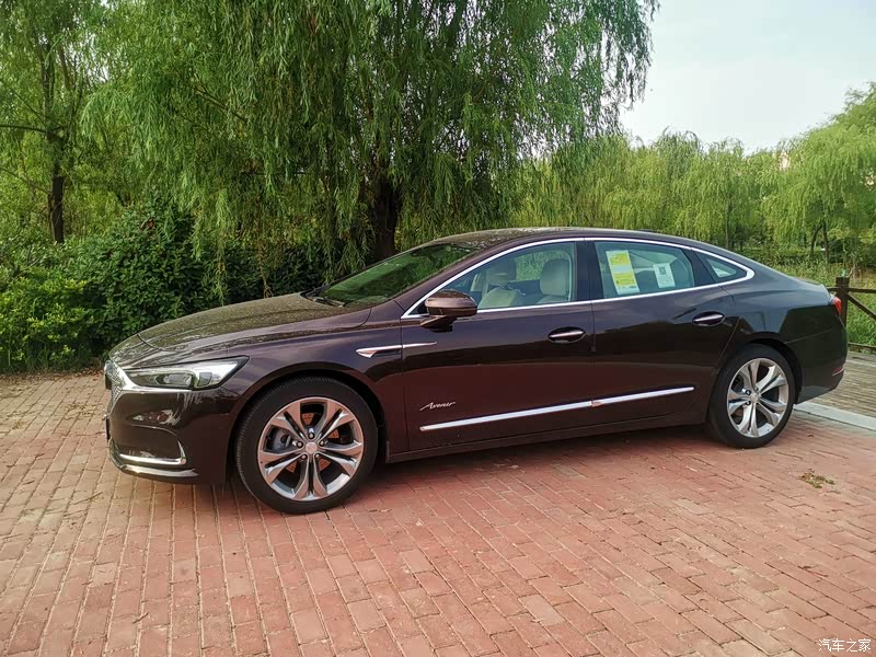 汽车之家|君越报价大全|大众点评|2021款 avenir艾维亚 先享型怎么样