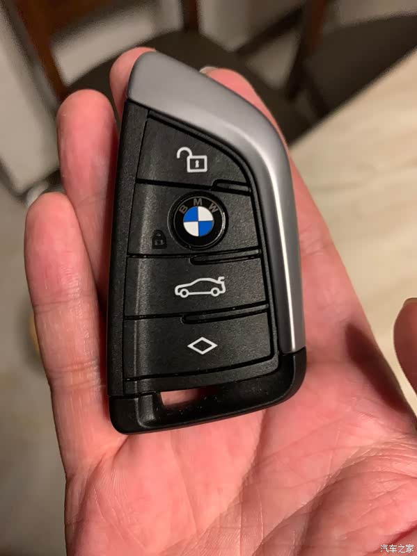 宝马x3 2020款 xdrive28i m运动套装怎么样_优缺点_青椒土豆丝0001