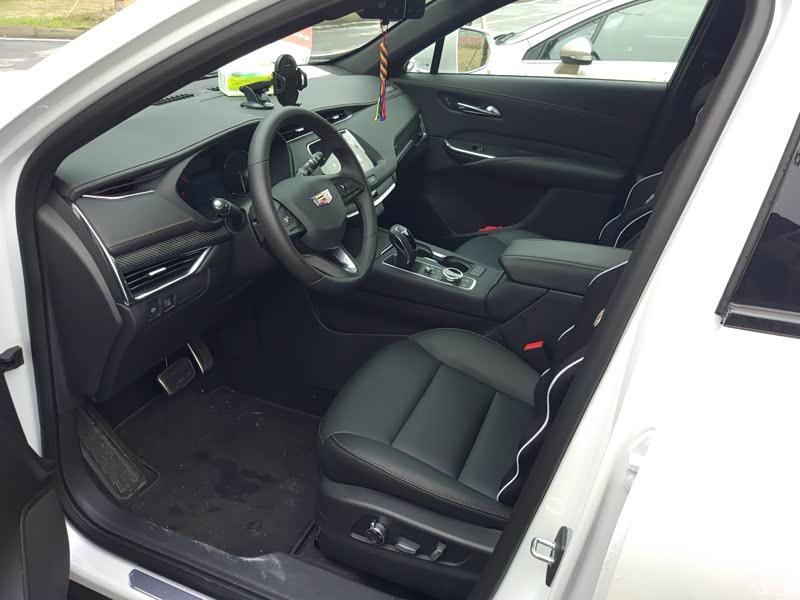 凯迪拉克xt4 2018款 28t 两驱豪华运动型怎么样_优缺点_michaelq囧