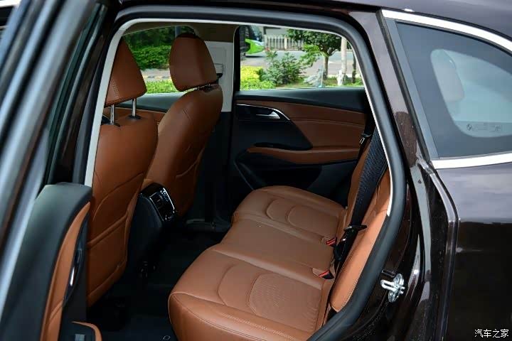 宝沃bx7 2018款 28t 两驱质享型 5座 国vi怎么样_优缺点_agx35rfb4