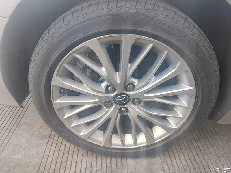 凯美瑞 2019款 2.