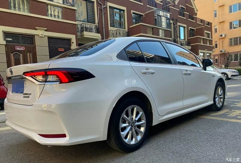 汽车之家|卡罗拉报价大全|大众点评|2021款 双擎 1.