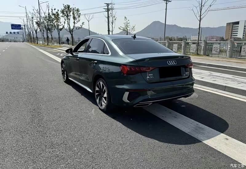 《驾驶性能十分不错的奥迪a3》