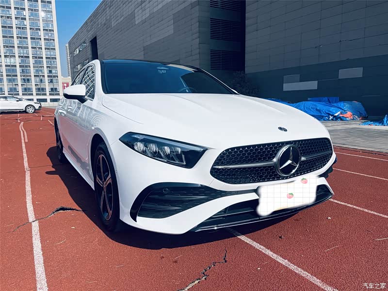 汽车之家|奔驰a级报价大全|大众点评|2023款 a 200 l 时尚型怎么样