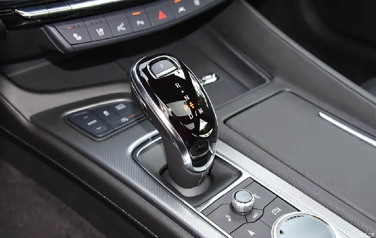 凯迪拉克ct5 2024款 28t 尊贵型怎么样_优缺点_复体_口碑_汽车之家