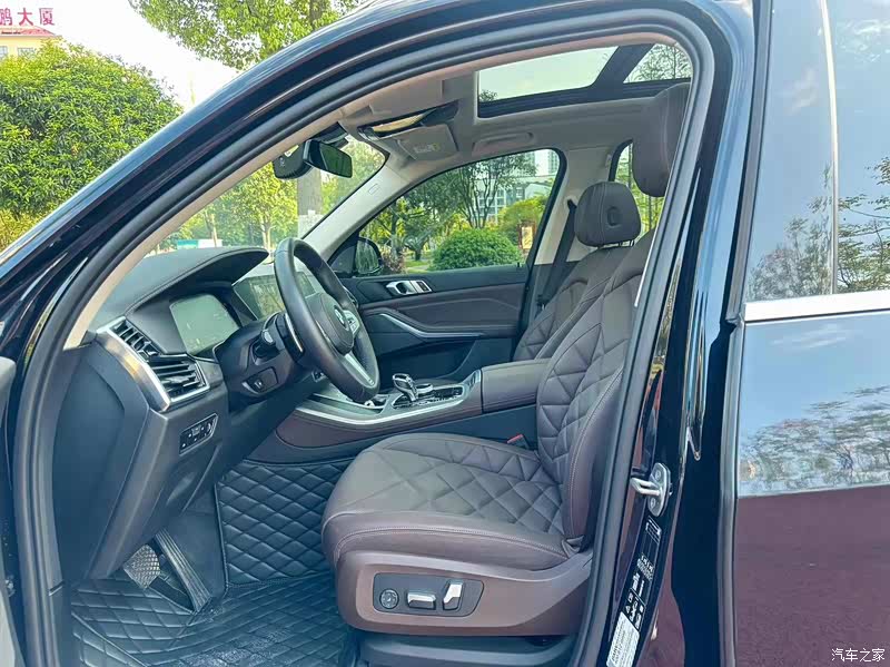 汽车之家|宝马x5报价大全|大众点评|2022款 改款 xdrive 30li 尊享型m