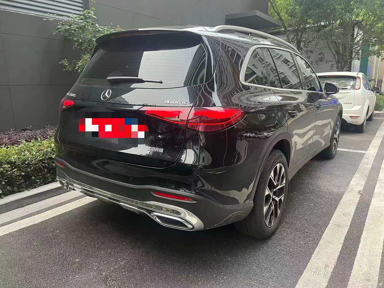 奔驰glc 2023款 改款 glc 260 l 4matic 动感型 5座怎么样_优缺点