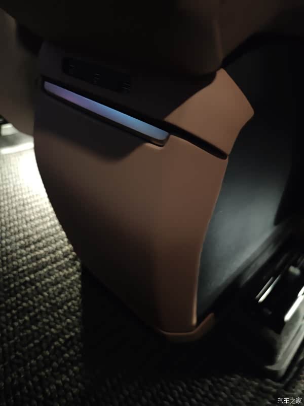 乐道L90 六人六座换电SUV 蔚来车主推荐_乐道l90