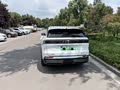 适合家用代步，接送小孩挺适合的一辆车